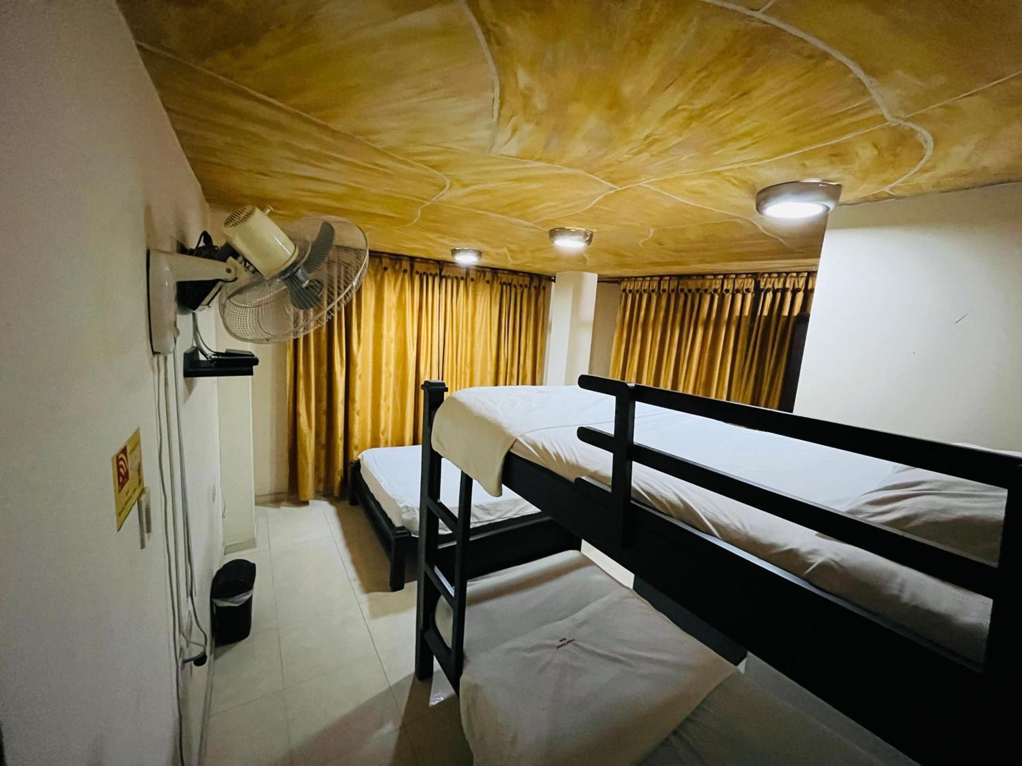 Merkezi Saray Villavieja Exterior foto