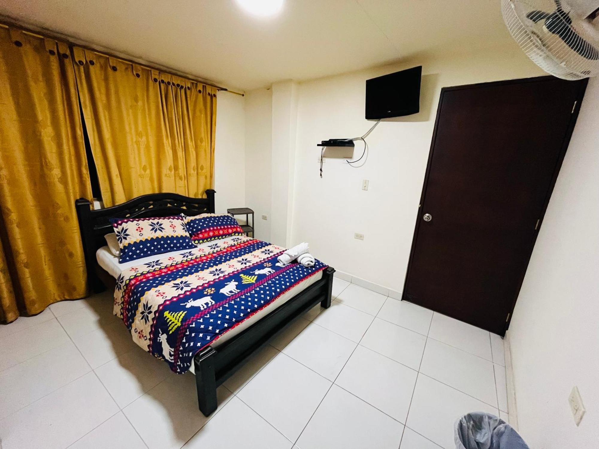 Merkezi Saray Villavieja Exterior foto